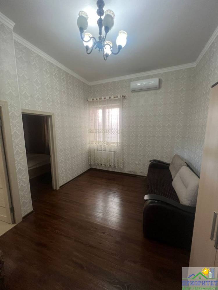 photo_5195388348041132798_y