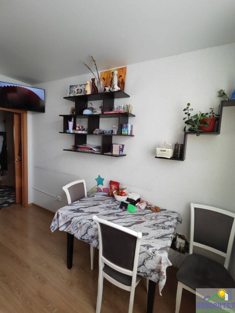 photo_5217963898743494330_y