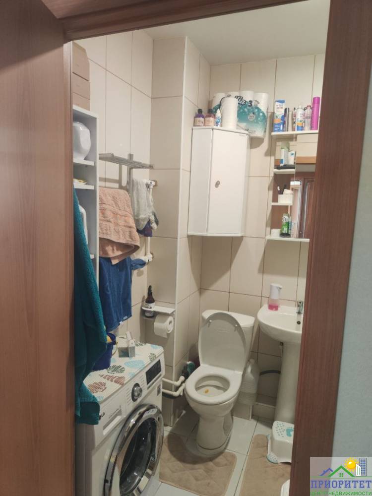 photo_5217963898743494351_y