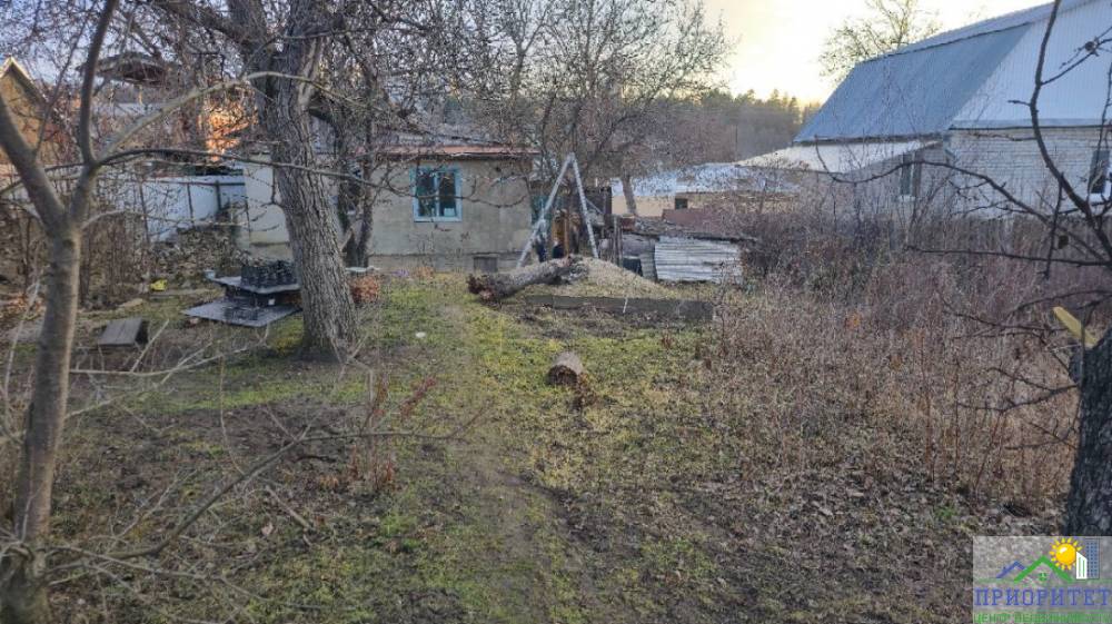 photo_5256172962895829292_y