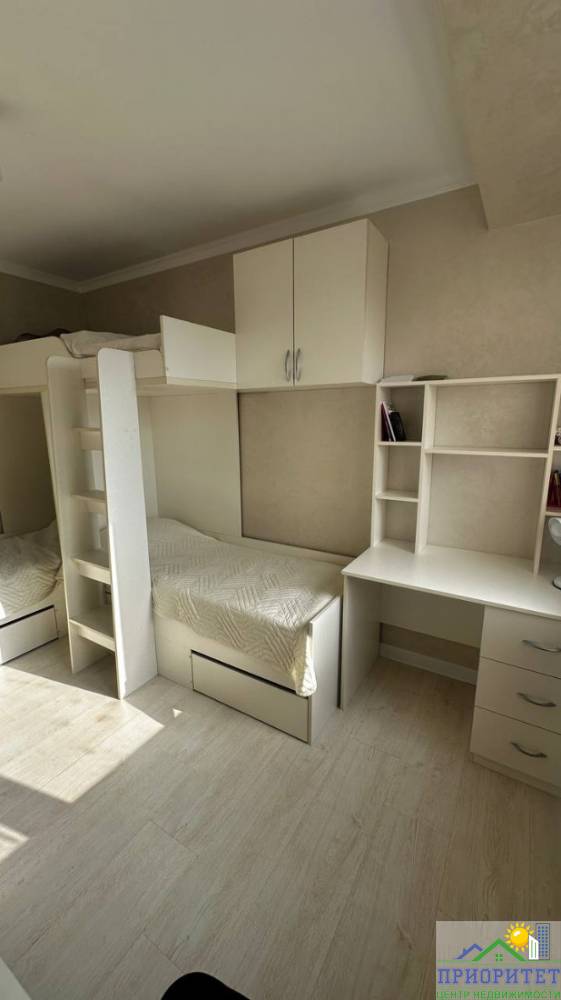 photo_5220022102906311453_y