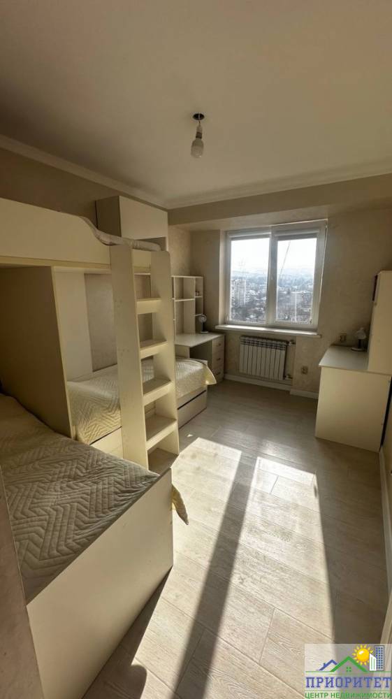 photo_5220022102906311454_y