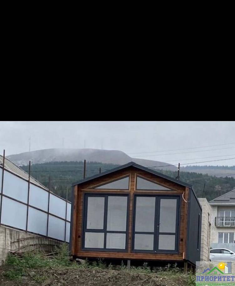 photo_5220022120086180236_y