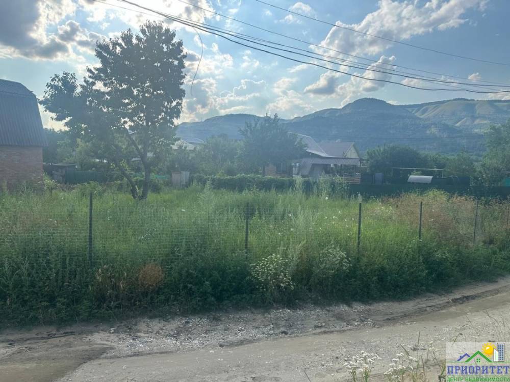 photo_5222401570622870079_y