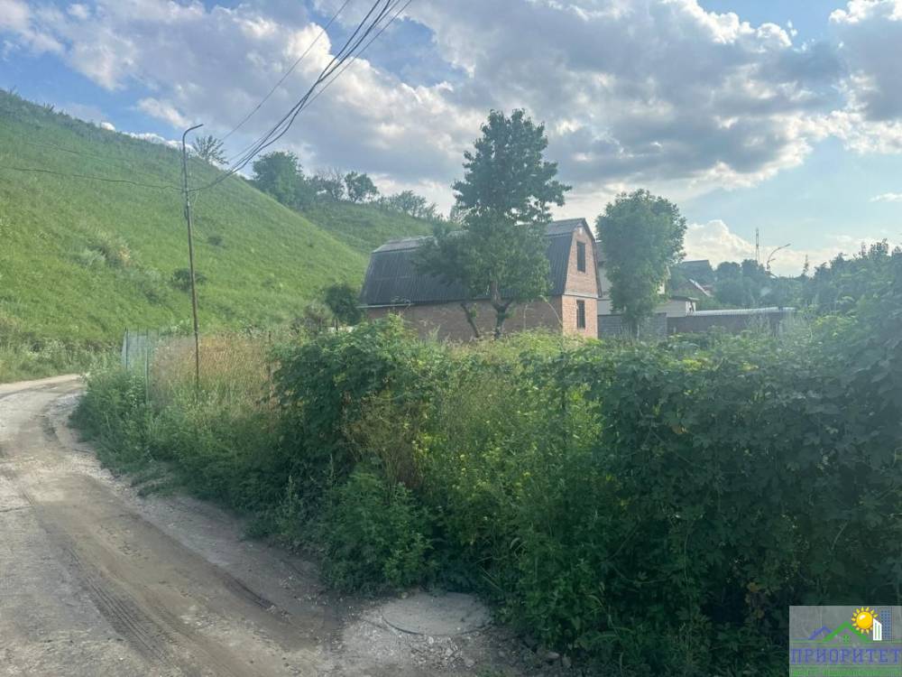 photo_5222401570622870083_y