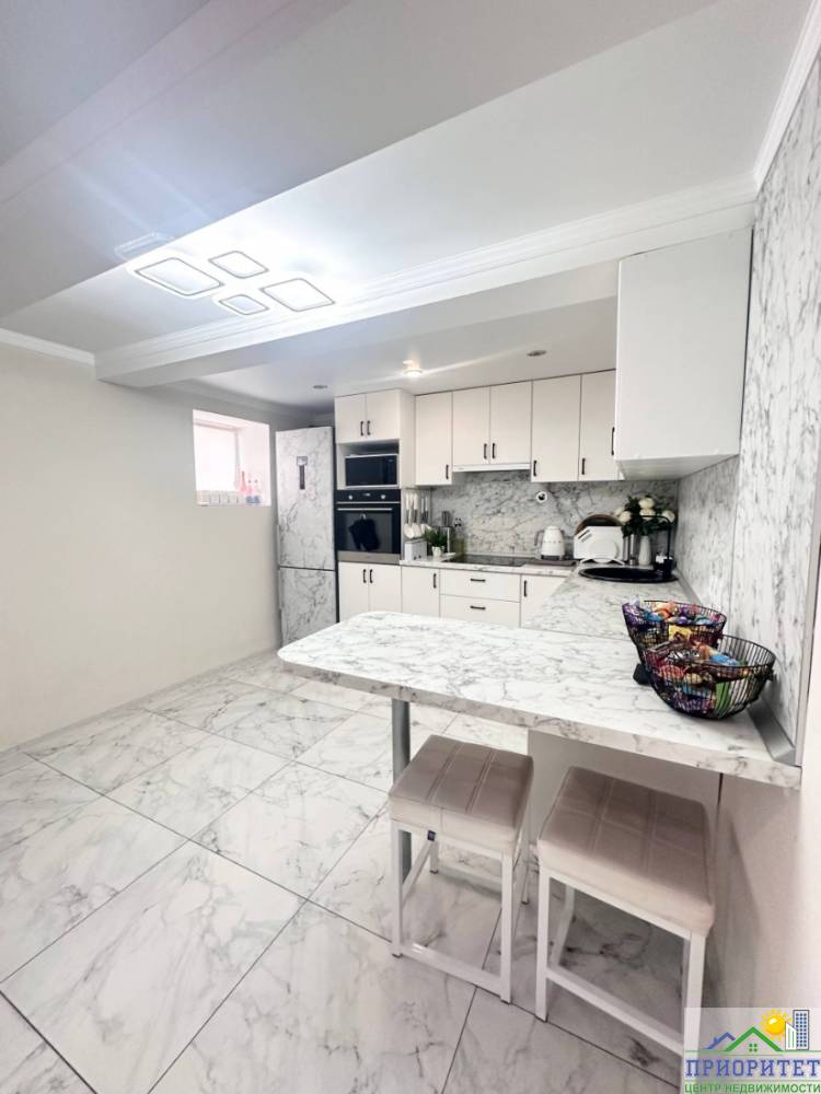 photo_5231159404076406384_w