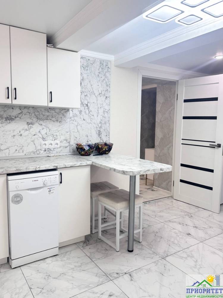 photo_5231159404076406386_w