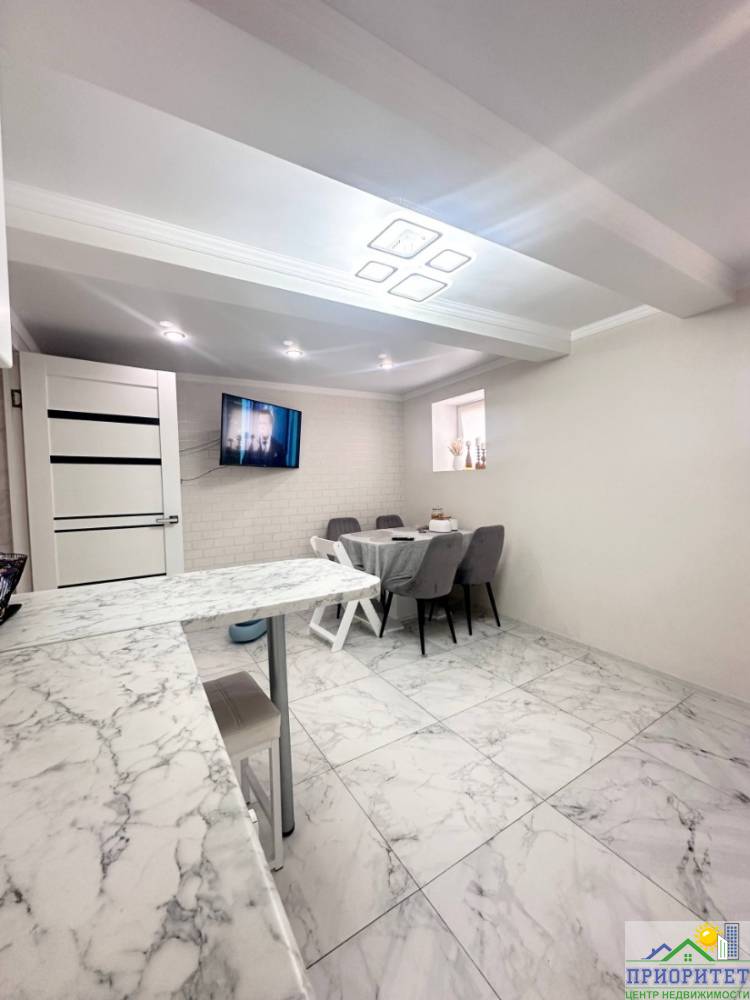 photo_5231159404076406392_w