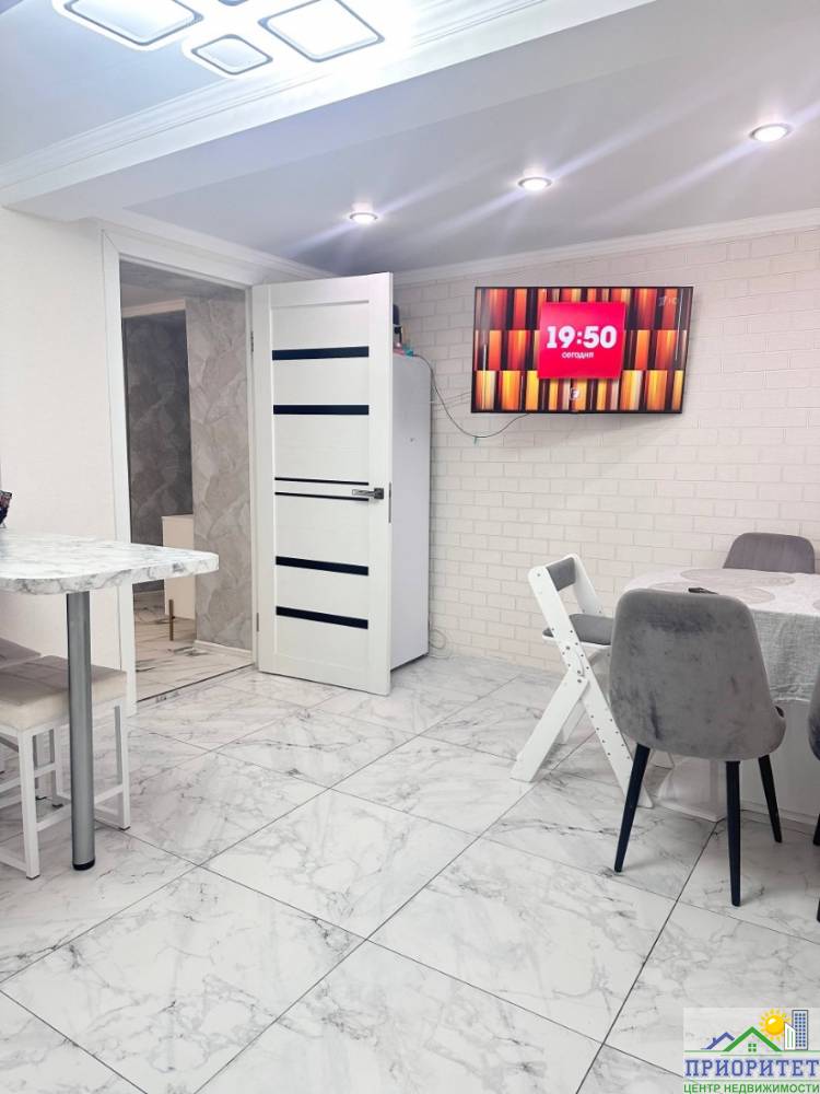 photo_5231159404076406397_w