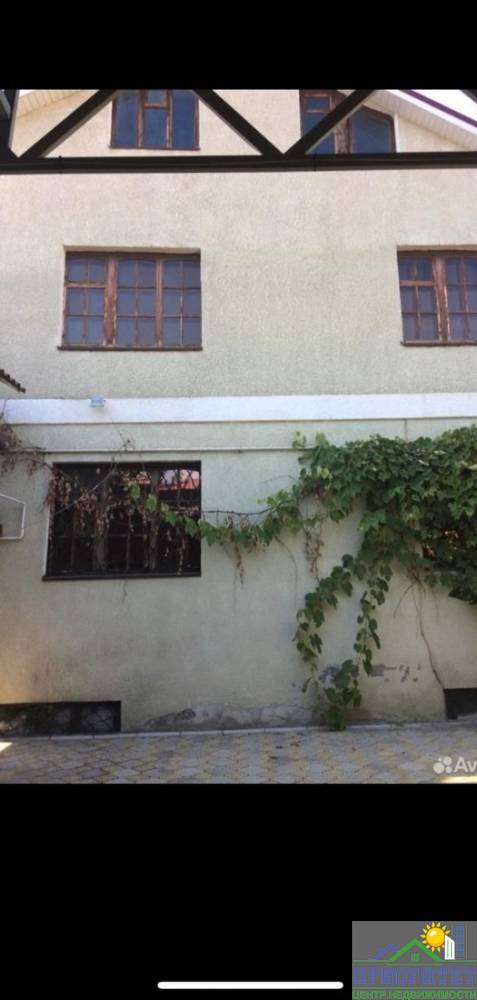 photo_5235667753937605971_y