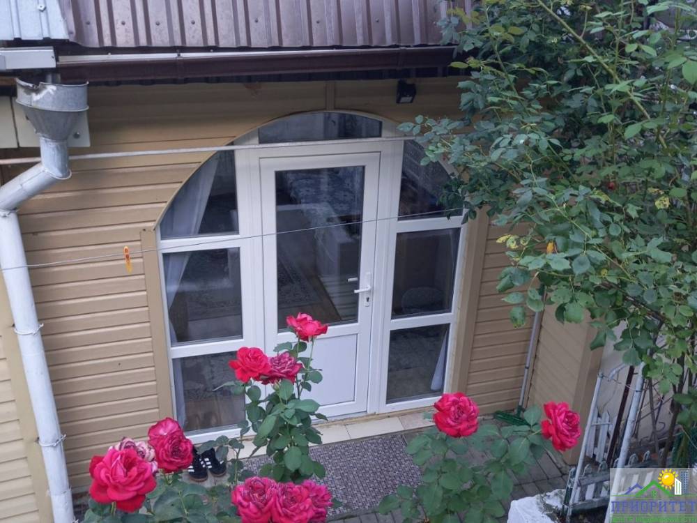 photo_5237919553751290338_y