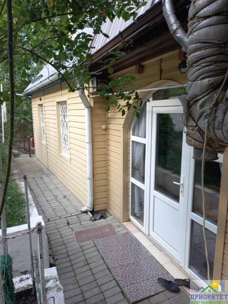 photo_5237919553751290339_y