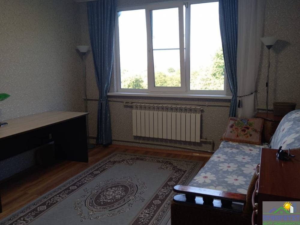 photo_5237919553751290349_y