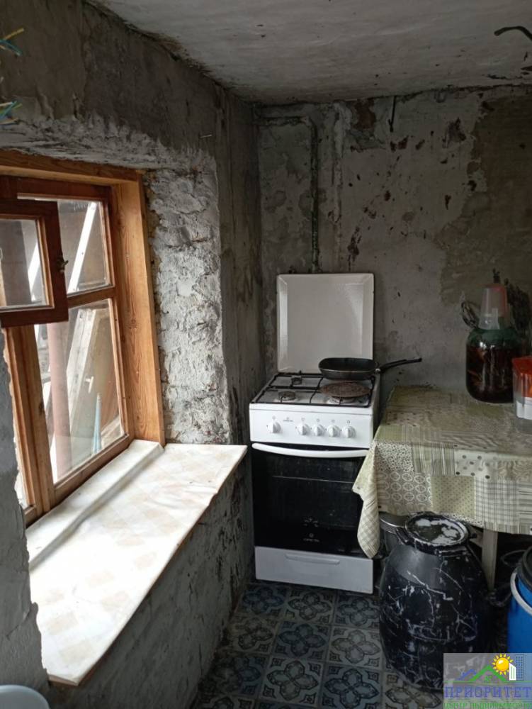 photo_5238228108496802092_y