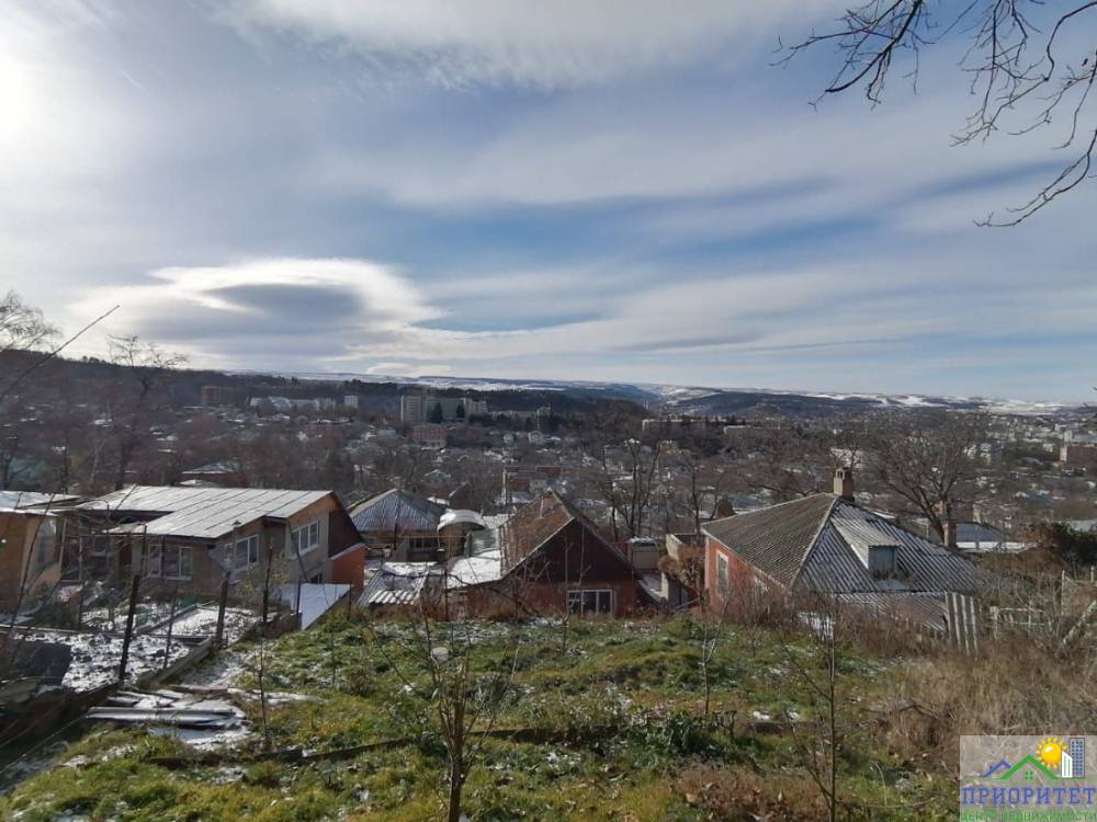 photo_5239985566164653075_y