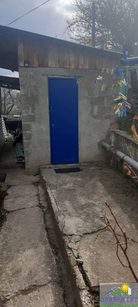 photo_5244930907473385150_y