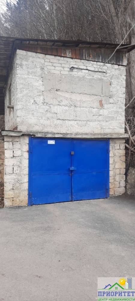 photo_5244930907473385151_y