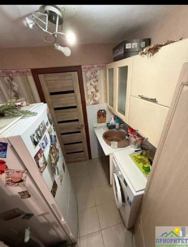 photo_5253490167408956756_y