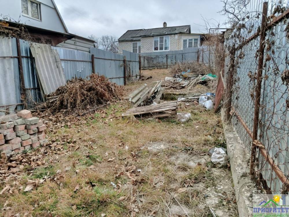 photo_5253516134781228799_y