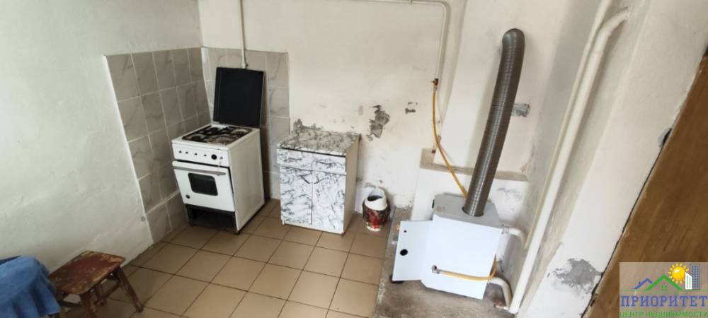 photo_5255759456329471966_y