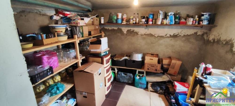 photo_5255759456329471967_y