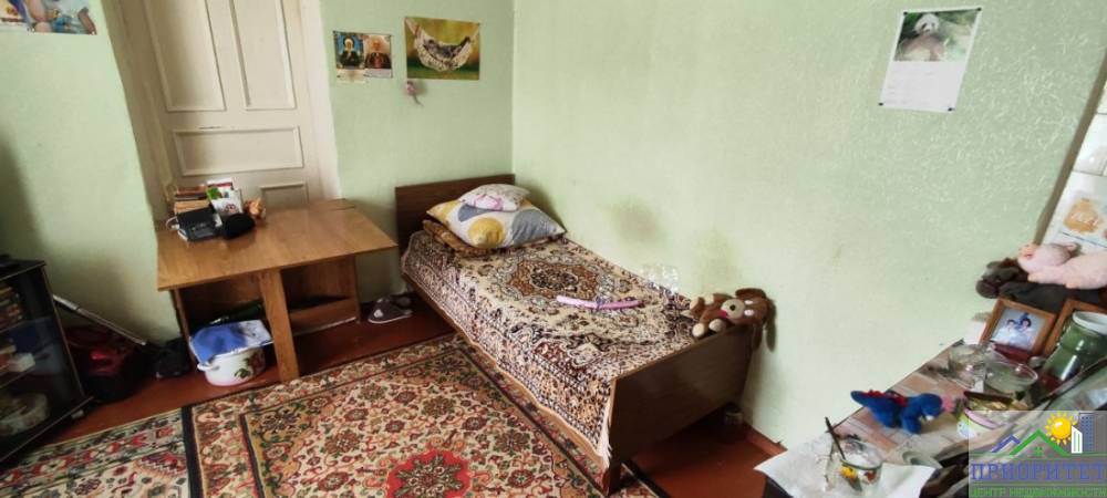 photo_5255759456329471962_y