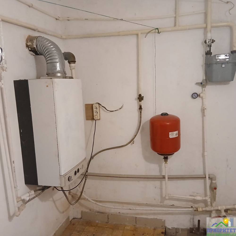 photo_5258284420358150638_y