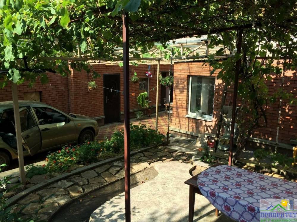 photo_5260702216362858175_y