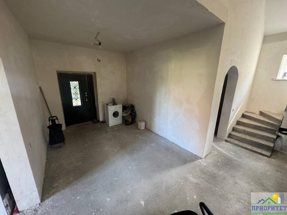 photo_5442663805847539205_y