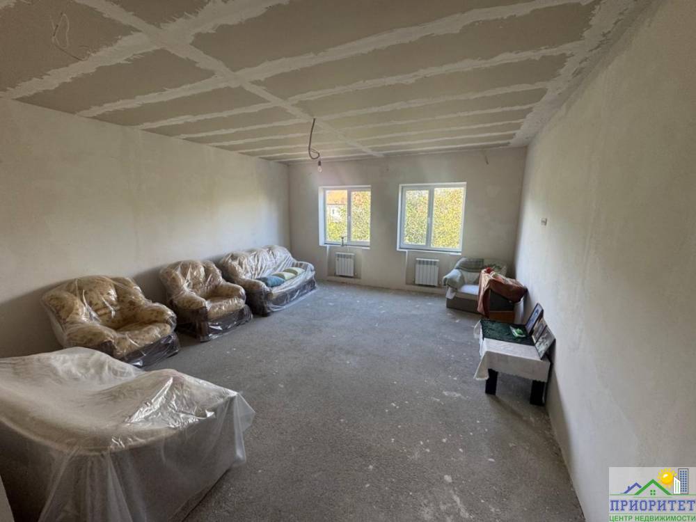 photo_5442663805847539215_y