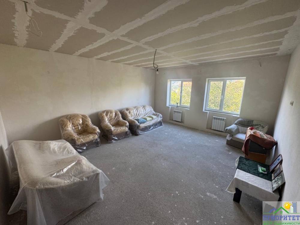 photo_5442663805847539220_y