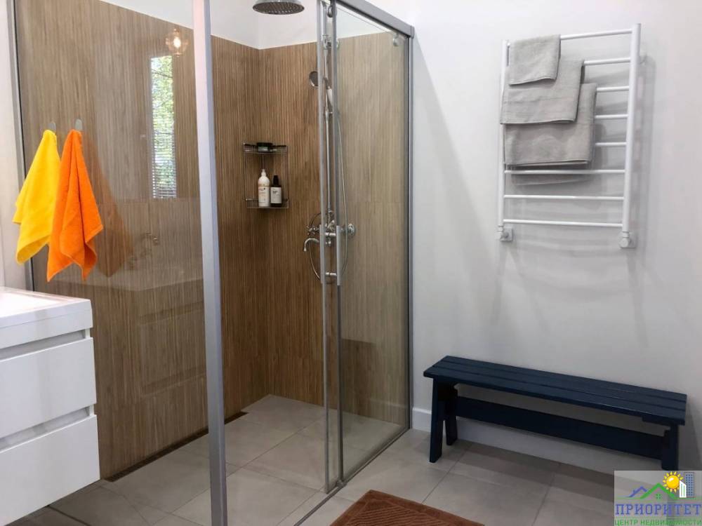 photo_5262816697482155260_y