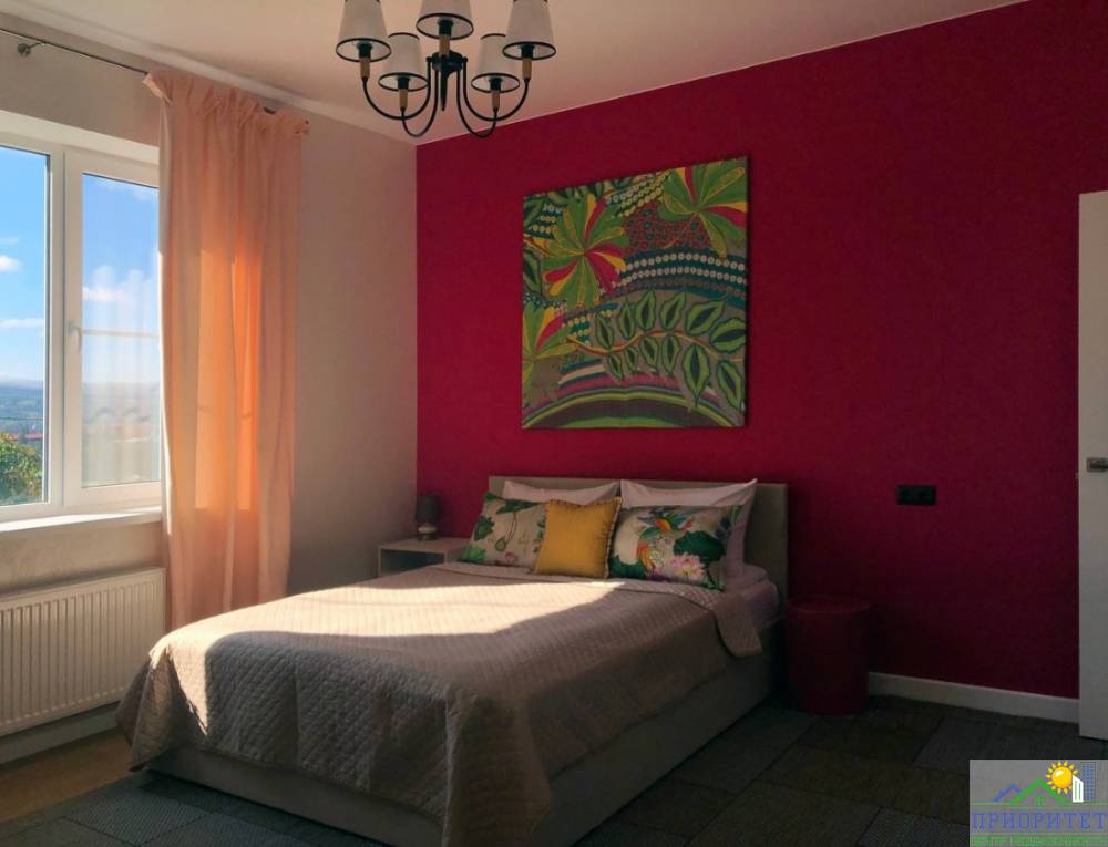 photo_5265205897594606506_y