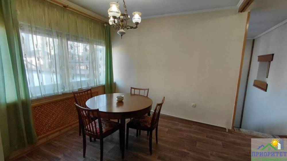 photo_5275988039329059642_y