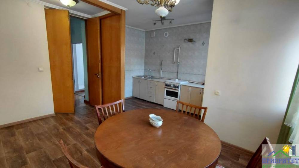 photo_5275988039329059651_y