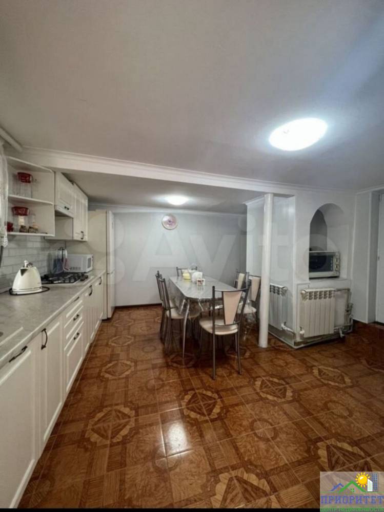 photo_5278559839976102071_y