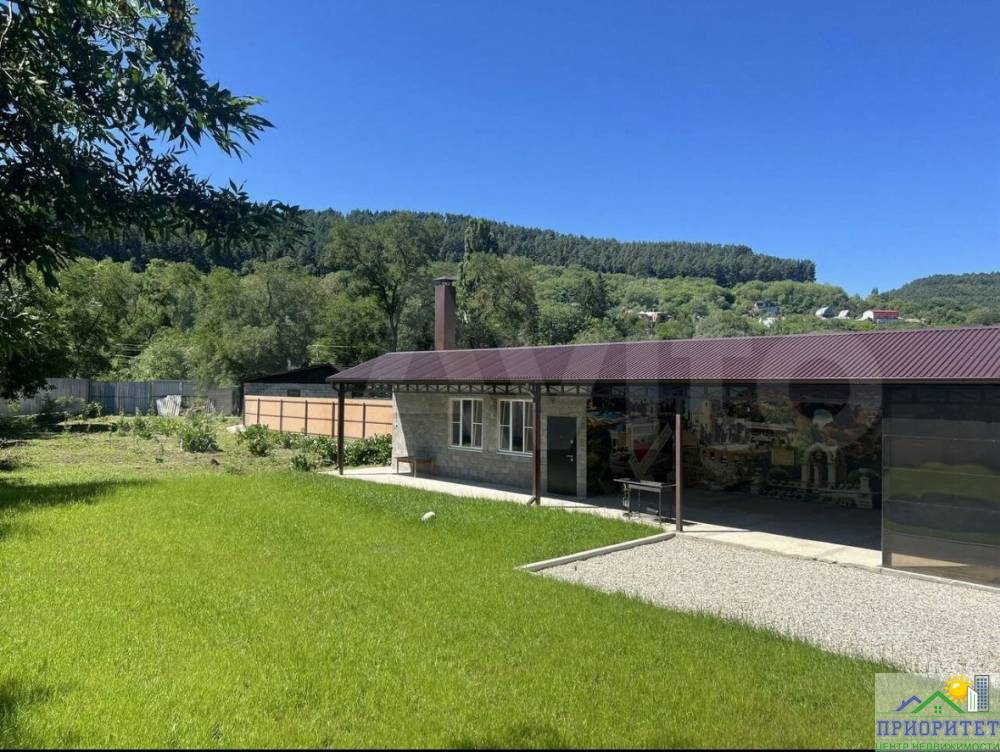 photo_5278559839976102064_y