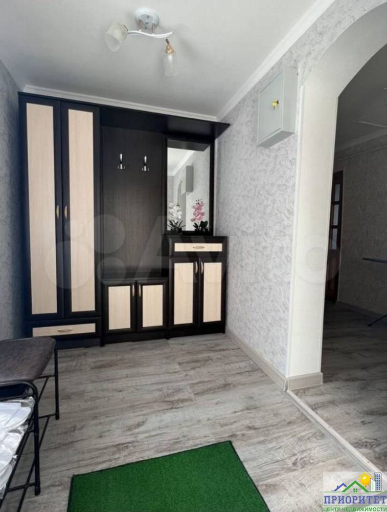 photo_5278559839976102055_y