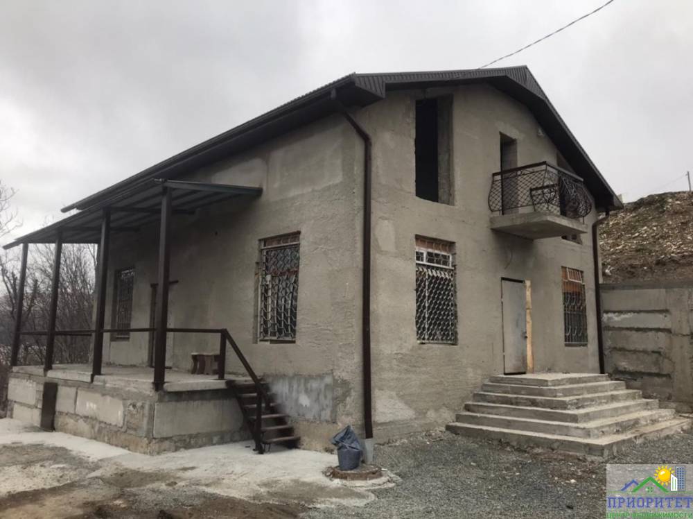 photo_5278559839976102126_y