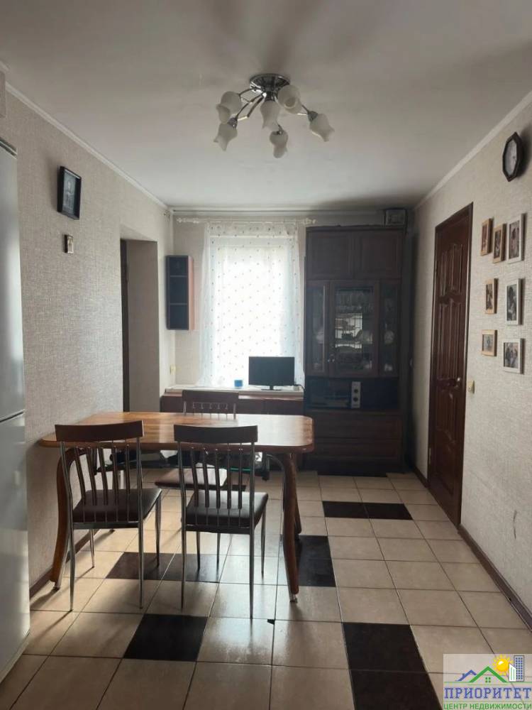 photo_5278270427899832226_y