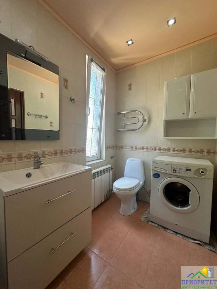 photo_5278270427899832224_y