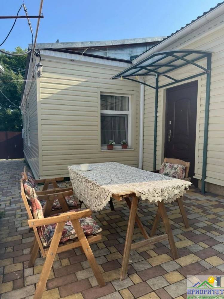 photo_5278270427899832228_y