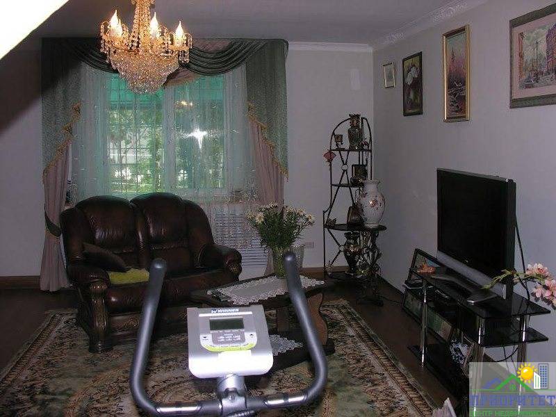 photo_5283063439603472026_x