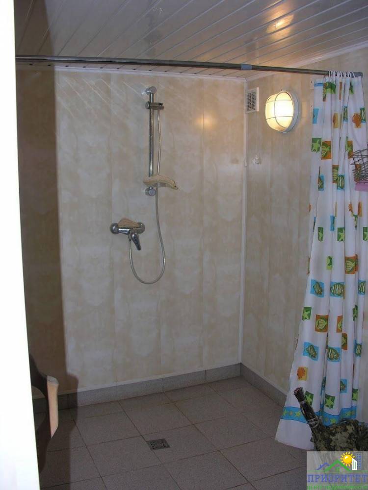 photo_5283063439603472002_y