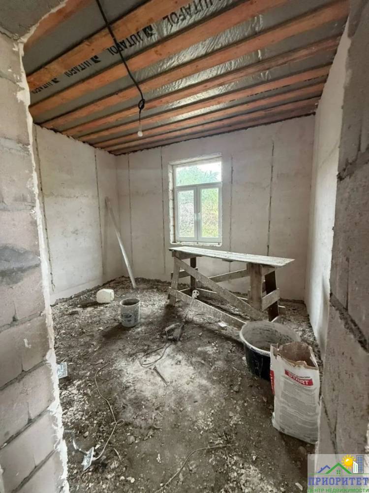 photo_5283063439603472663_y