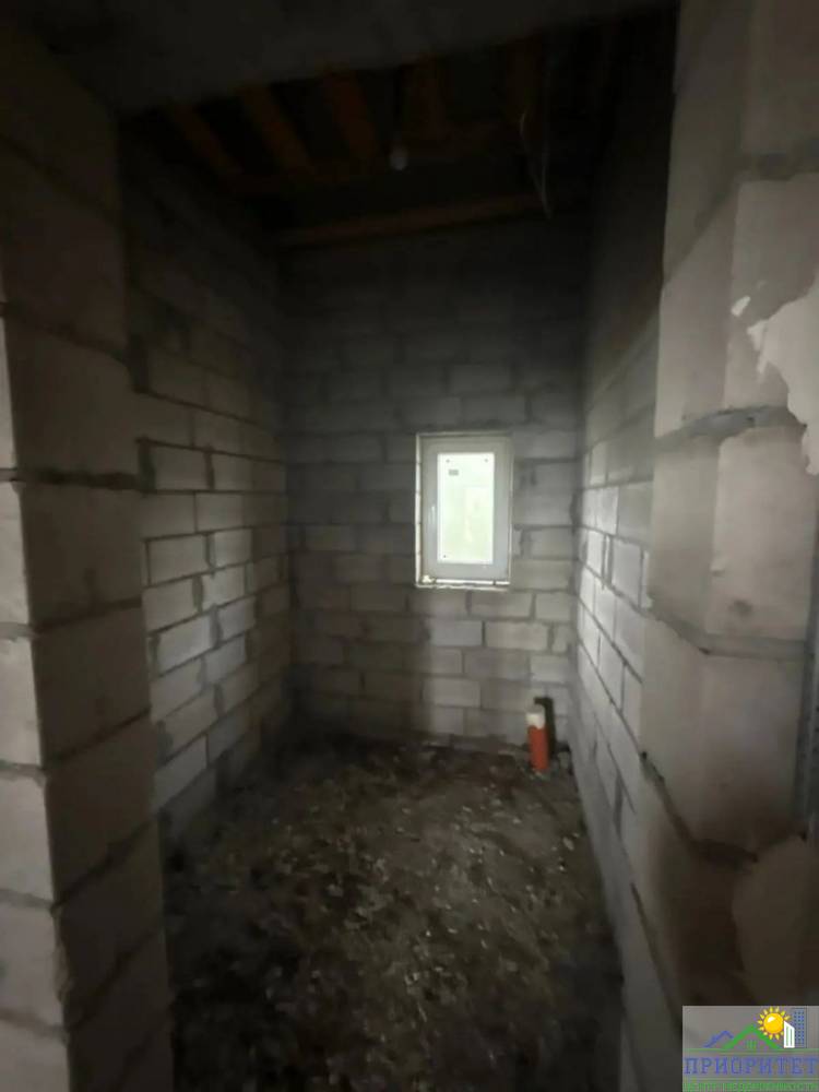 photo_5283063439603472669_y