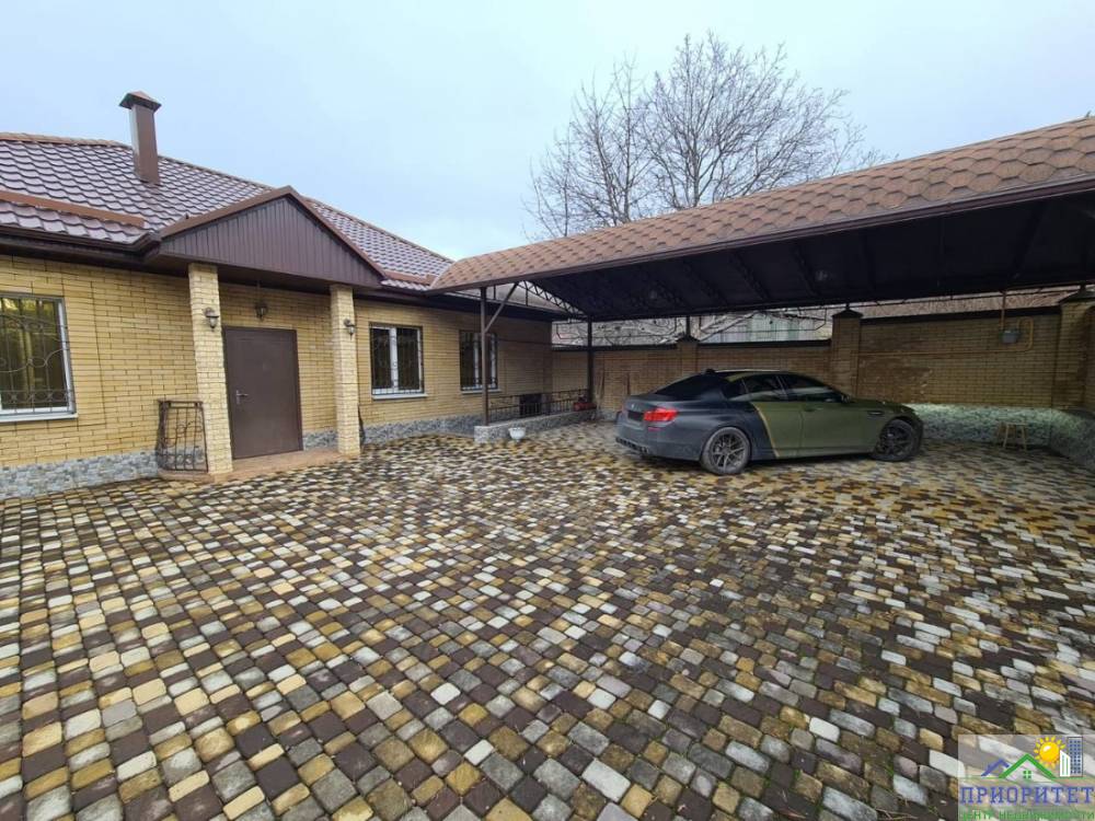 photo_5280808354139805254_y