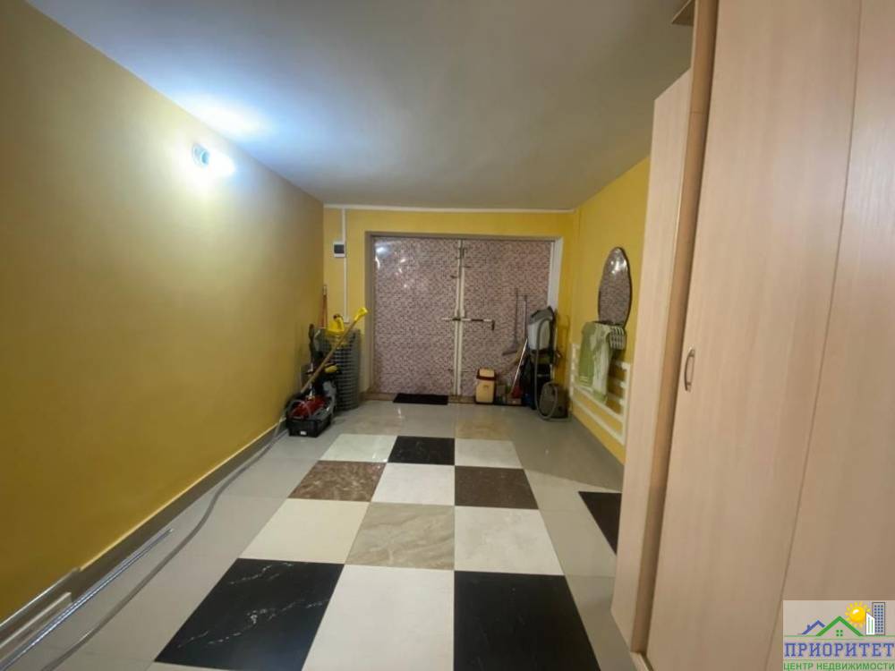 photo_5296467006037104046_y