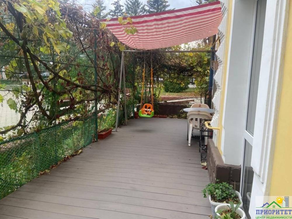 photo_5296467006037104037_y