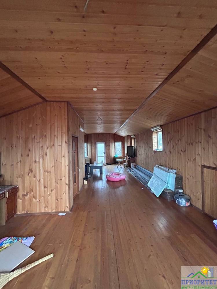 photo_5285342787337393206_y